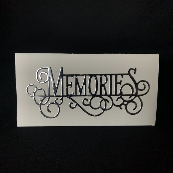 Photo Album | Memories Album - Picture 4 of 4